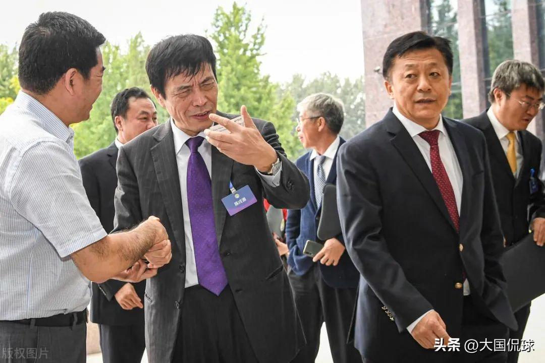 范志毅当选足协主席，中国足球新篇章的开启